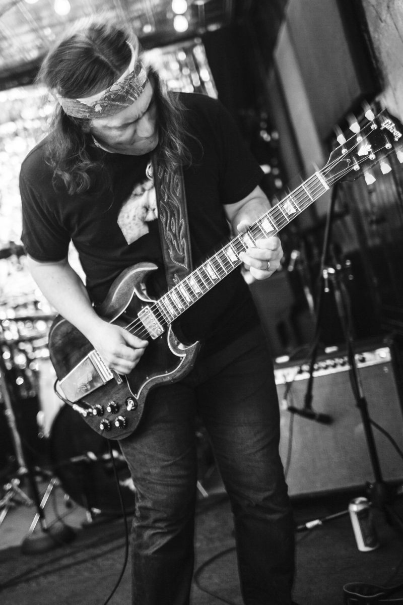 Waking Windows 5.6.16 photo by Paul Sarne